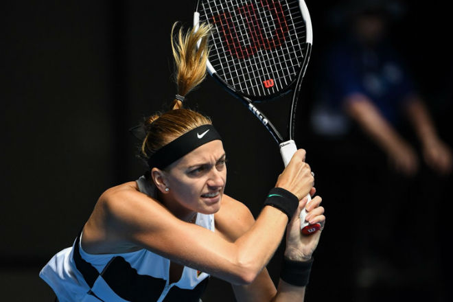 Kvitova - Collins: &#34;Hoa hồng&#34; tơi tả sau màn tie-break (Bán kết Australian Open) - 1