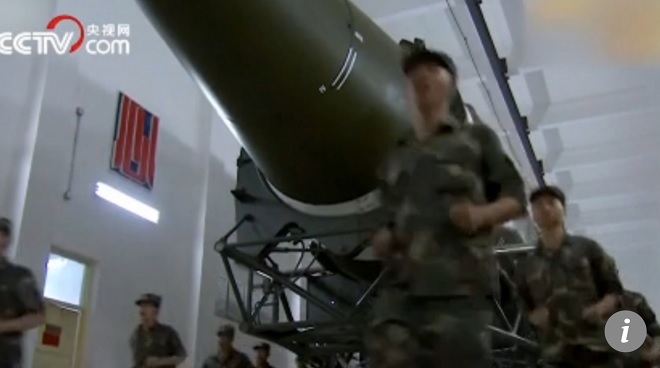 Trung Quốc để lộ siêu tên lửa DF-41 trong cuộc tập trận răn đen Mỹ - 1