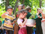 Công nghệ thông tin - Đổ xô đặt phòng trực tuyến ở nước ngoài, người Việt đang muốn ăn Tết xa nhà?