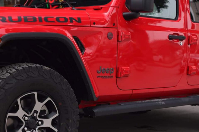 Hàng độc Jeep Wrangler Rubicon Unlimited 2019 được rao bán tại Việt Nam với giá 4,2 tỷ đồng - 13