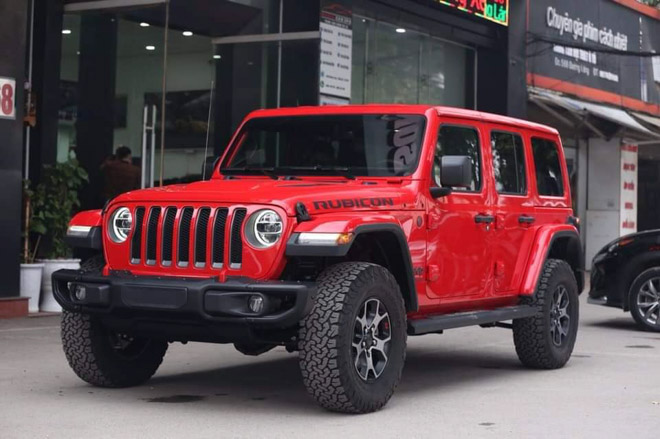 Hàng độc Jeep Wrangler Rubicon Unlimited 2019 được rao bán tại Việt Nam với giá 4,2 tỷ đồng - 1