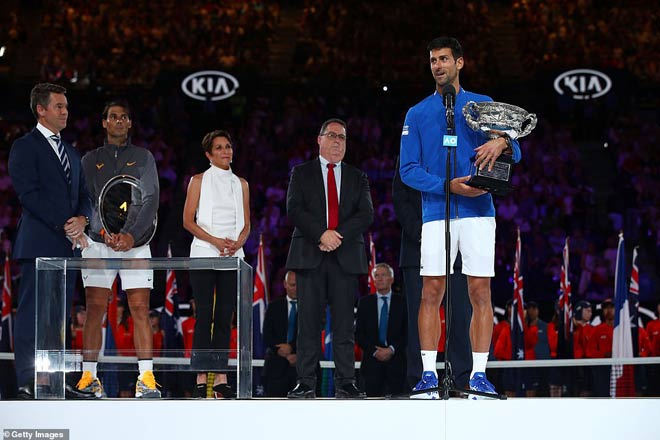 Djokovic trên đỉnh vinh quang Australian Open: Nhà vua vĩ đại - 9