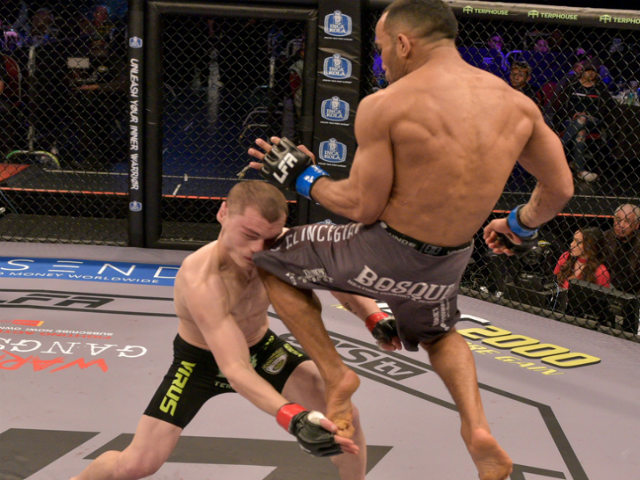 MMA mãn nhãn: Choáng váng 40 giây, ngất lịm vì đầu gối bay Brazil