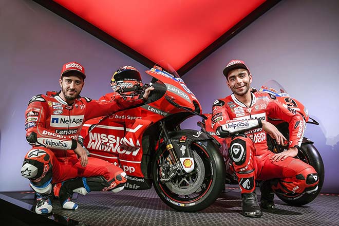 Đua xe MotoGP: Ducati theo chân Ferrari ra mắt &#34;chiến mã mới&#34; - 3