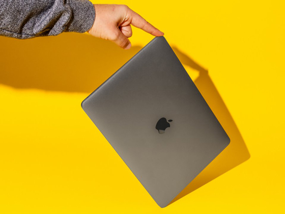 Đây là 4 lý do nên mua MacBook Pro 13 inch 2017 thay vì MacBook Air 2018 - 2