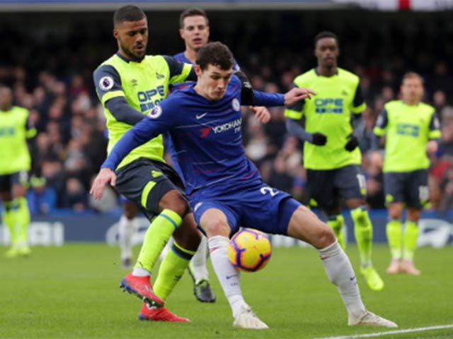 Chelsea - Huddersfield: Siêu phẩm của tân binh, đại hủy diệt 5 bàn