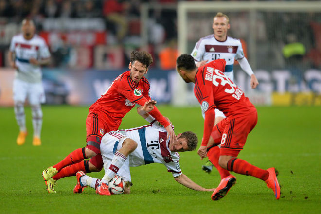 Leverkusen - Bayern Munich: Thất bại đắng chát, rời xa ngôi đầu - 1