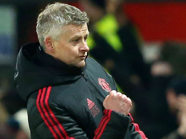 Solskjaer tuyên chiến với PSG, cảnh báo Liverpool trong tháng giông bão