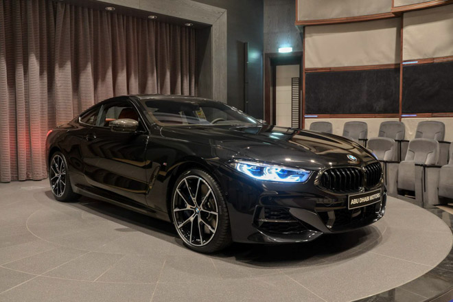 Ảnh thực tế BMW M850i với gói độ carbon của BMW Individual - 1