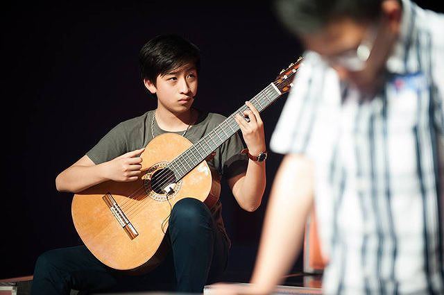 Những bạn trẻ Việt giành học bổng danh tiếng thế giới năm 2018 - 1