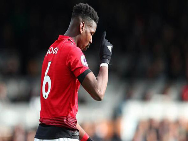 Pogba vẫn không hài lòng với MU: Từ ”cừu đen” tới thủ lĩnh đích thực