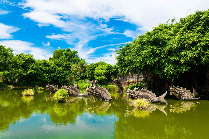 Hồ nước bí ẩn nhất Trung Quốc nơi thủy quái sinh sống - 3