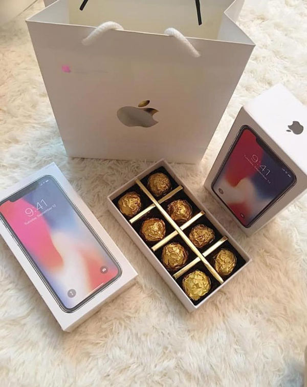 Iphone X socola hút hàng trước ngày lễ tình nhân - 2