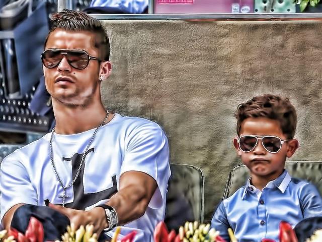 ”Hổ phụ sinh hổ tử”: Con trai Ronaldo ghi 58 bàn sau 23 trận cho Juventus