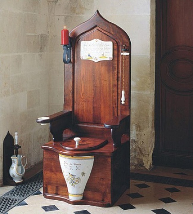 Toilet mà &#34;đắt phát ngất&#34;, chiếc số 1 còn được dùng ở nơi không ngờ tới - 5