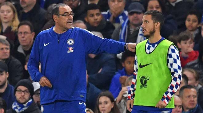 Ghế nóng Chelsea: Hazard “phản” Sarri, MU sẽ giúp Mourinho trở lại? - 1