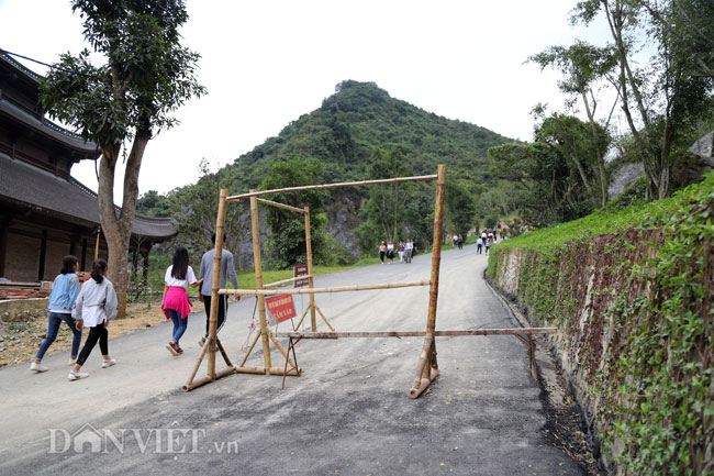 Vạn người chiêm bái ngôi chùa lớn nhất thế giới ở Hà Nam - 11