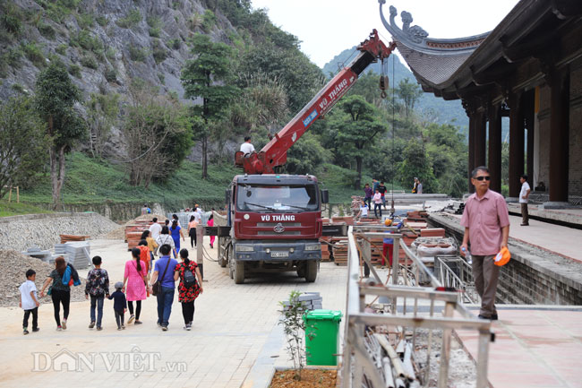 Vạn người chiêm bái ngôi chùa lớn nhất thế giới ở Hà Nam - 7