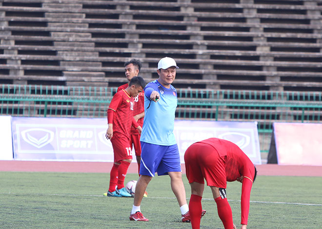 U22 VN “bí hiểm luyện công” đấu Philippines, ra chiêu ngăn do thám - 2