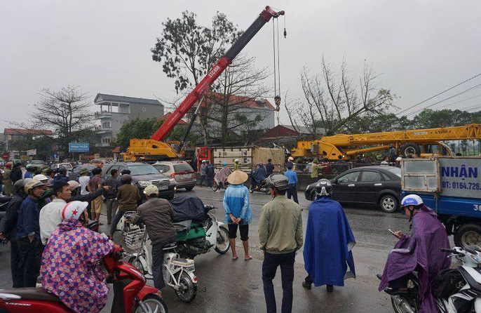 Xe container gây tai nạn liên hoàn nghiêm trọng, 8 người thương vong - 9