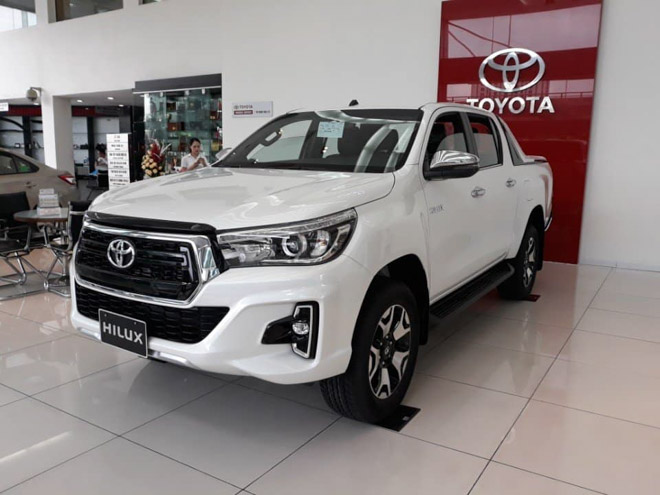 Giá lăn bánh xe Toyota Hilux 2019 cập nhật mới nhất tại đại lý - 5