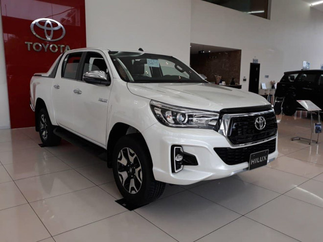 Giá lăn bánh xe Toyota Hilux 2019 cập nhật mới nhất tại đại lý - 7