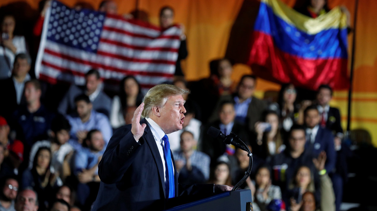 Trump ra tối hậu thư với quân đội Venezuela - 1