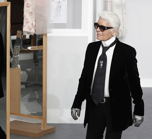 Đại thụ làng mốt Karl Lagerfeld qua đời ở tuổi 85 - 4