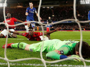 Bóng đá - MU đại thắng: Pogba bay người sải cánh, hàng thủ Chelsea hóa &quot;chú hề&quot;