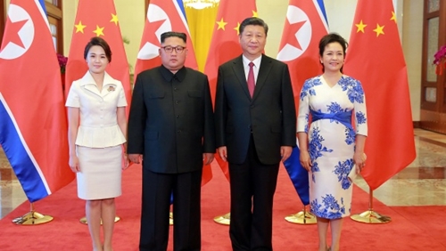 Vì sao phu nhân ông Kim Jong-un là &#34;biểu tượng thời trang Triều Tiên&#34;? - 6