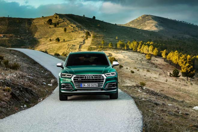 Audi trình làng chiếc crossover SQ5 TDI máy dầu hybrid, momen xoắn ngang siêu xe - 1