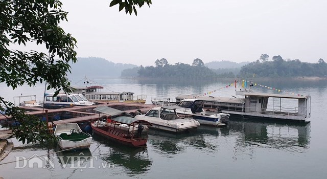 Mê mẩn ngắm &#34;đảo nấm&#34; ở nơi được ví như &#34;Hạ Long trên núi&#34; - 1