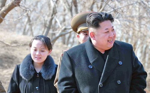 Phong cách được ca ngợi &#34;biểu tượng thời trang mới&#34; của ông Kim Jong Un - 9