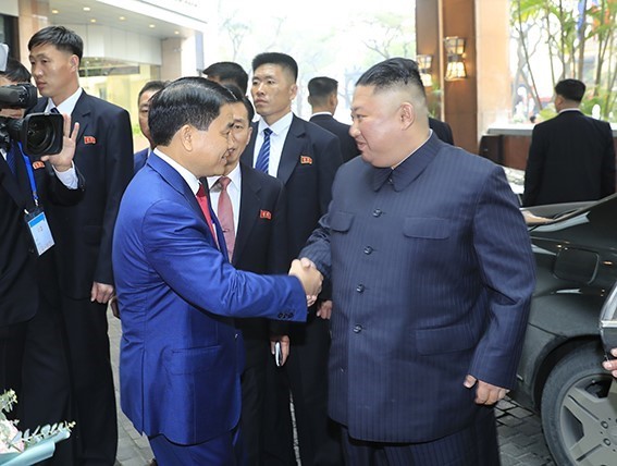 Hình ảnh đầu tiên của Chủ tịch Kim Jong Un tại Hà Nội - 1