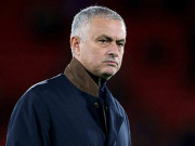 Bóng đá - Tin HOT bóng đá tối 26/2: Mourinho chỉ trích chính sách tuyển quân của MU