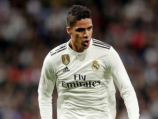 Varane rách đầu gối vì Siêu kinh điển: Real dễ gặp lại thảm họa