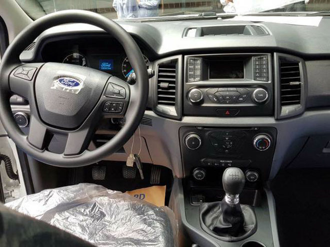 Mua xe Ford Everest 2019 với mức giá ưu đãi tốt nhất trong năm - 3