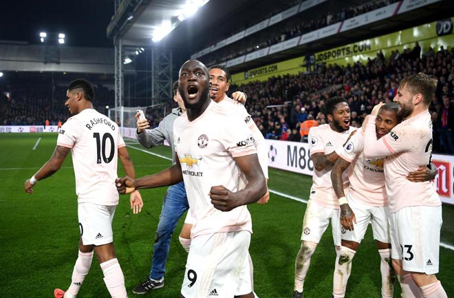 MU – Southampton: Đẳng cấp “Quỷ đỏ”, vượt Arsenal top 4 - 1