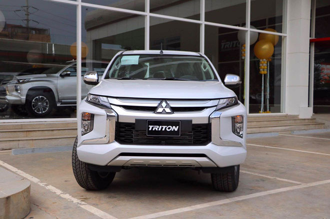 Giá lăn bánh xe Mitsubishi 2019 mới nhất - Sự xuất hiện của 2 phiên bản New Triton chỉ từ 730 triệu đồng - 1