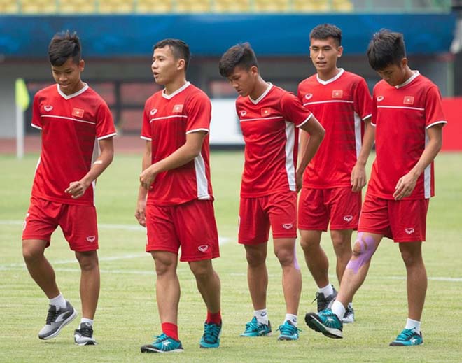 Việt Nam đụng Thái Lan - Úc - Malaysia - Singapore: &#34;Sốc&#34; với giải U19 Đông Nam Á - 1