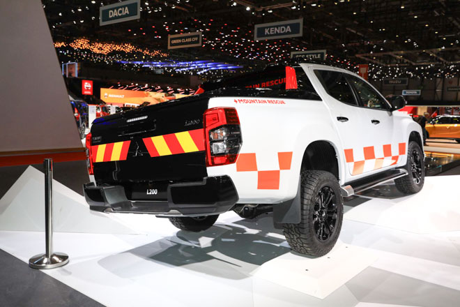 Mitsubishi trưng bày Triton 2019 phiên bản cứu hộ &#34;Mountain Rescue&#34; tại GMS 2019 - 4