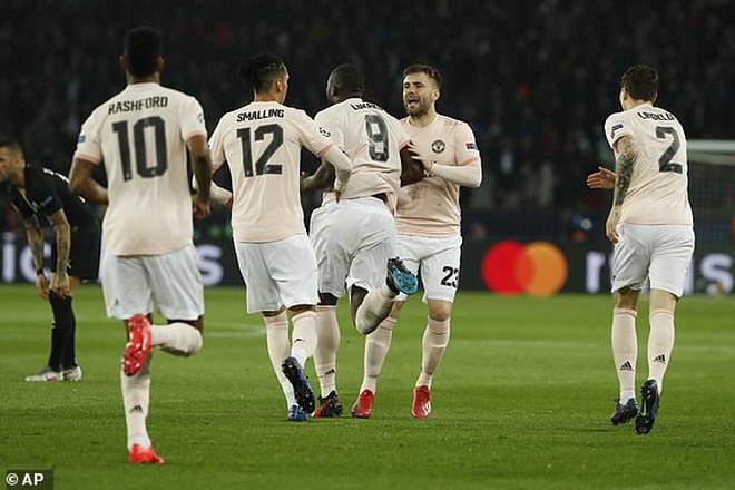 Kinh điển PSG - MU: Chói lọi Lukaku, Rashford kéo sập Parc de Princes - 8