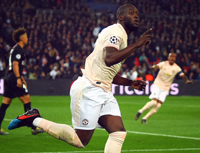 MU lập kỳ tích Cúp C1: Cảm xúc thăng hoa, Pogba - Lukaku ăn mừng độc - 1