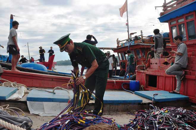 Tàu cá Quảng Ngãi bị tàu Trung Quốc đâm chìm mới đóng, trả nợ chưa xong - 1