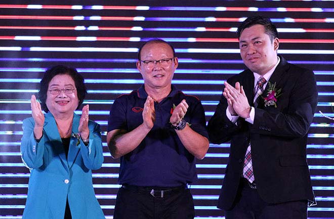 Thủ quân Quế Ngọc Hải và ĐT Việt Nam được vinh danh giải Fair Play - 1