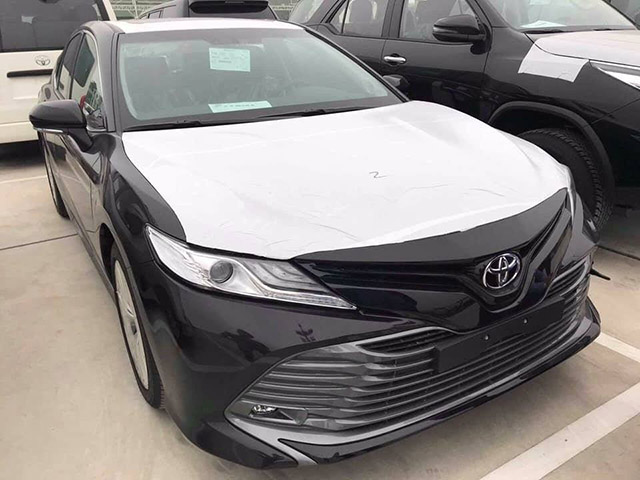 Lộ hình ảnh Toyota Camry chính hãng thế hệ mới đã được nhập về Việt Nam