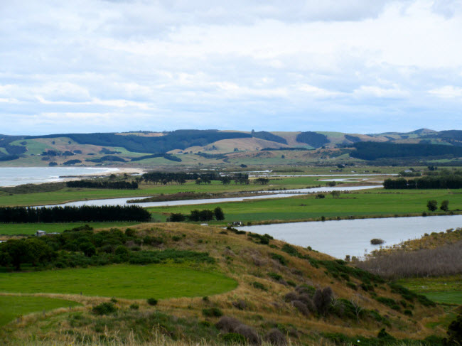 Kaitangata, New Zealand: Đây là một thị trấn nhỏ ở đảo Nam của New Zealand. Cư dân mới có thể mua được nhà và đất với tổng trị giá khoảng 157.000 USD, trong khi giá thị trường là 395.000 USD.