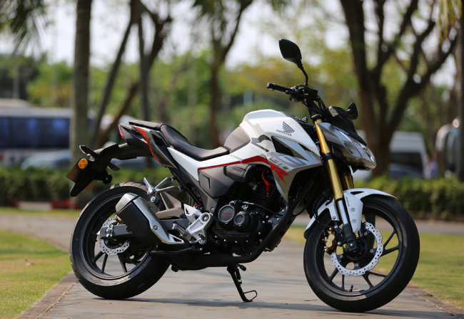 Hiện chưa rõ 2019 Honda CB190R được bán tại Trung Quốc với giá bao nhiêu.