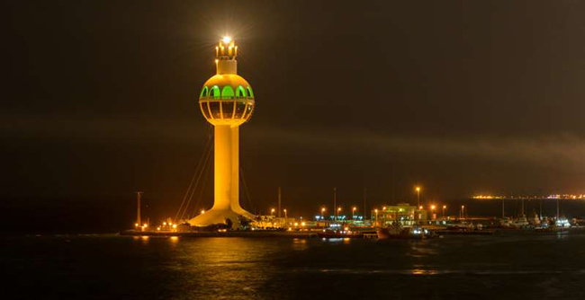 Ngọn hải đăng cao nhất thế giới: Ngọn hải đăng Jeddah ở Ả Rập Saudi 436 feet / 133 mét.