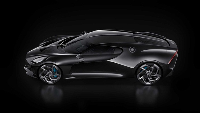 Về mặt trực quan bên ngoài, chiếc xe có nét của&nbsp;Bugatti Chiron nhưng thiết kế phong cách riêng ấn tượng.